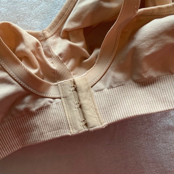 BRAVADO Body Silk Seamless Maternity Bra - Picture 6 of 11